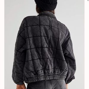 Worn 3 times like NEW dolman quilted jacket from free people.